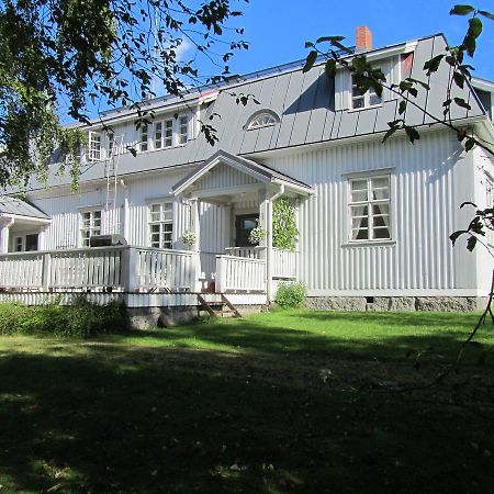 Hotelli Huiskankorpi Boutique Hotel Nivala Kültér fotó