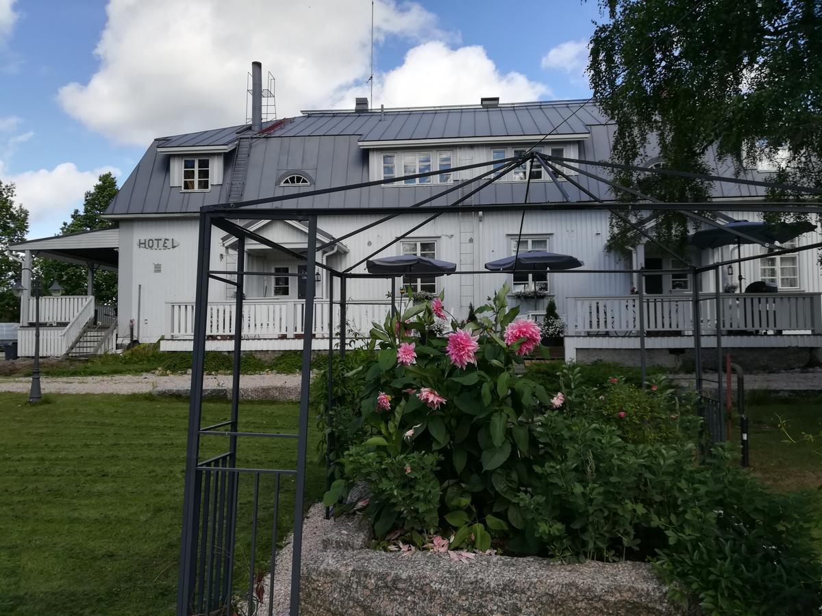 Hotelli Huiskankorpi Boutique Hotel Nivala Kültér fotó