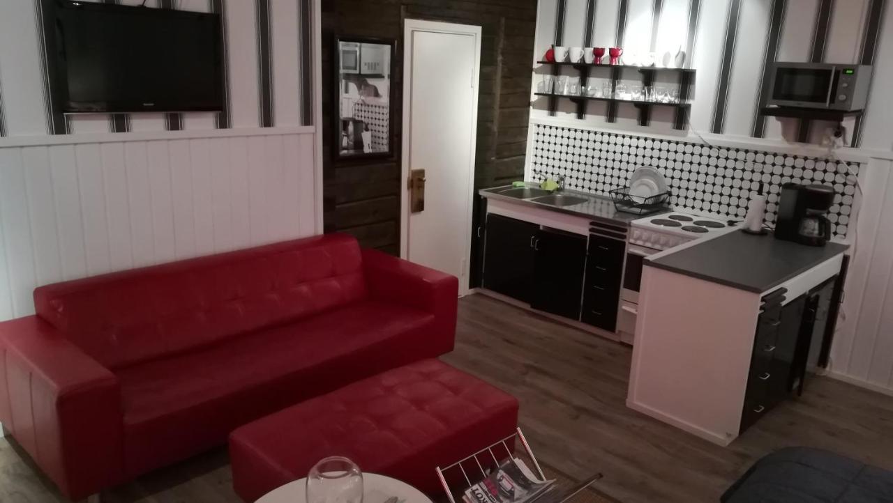 Hotelli Huiskankorpi Boutique Hotel Nivala Kültér fotó